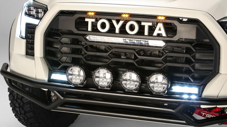 Toyota's Raptor fighter might be called the TRD Hammer