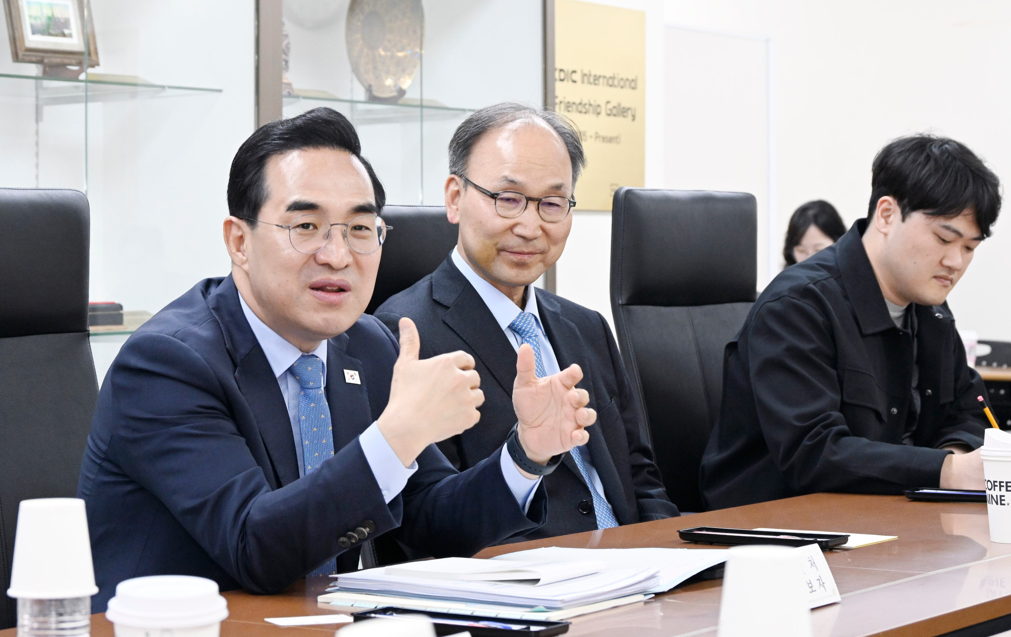 Park Hong-keun advocates supplementary budget for vulnerable sectors
