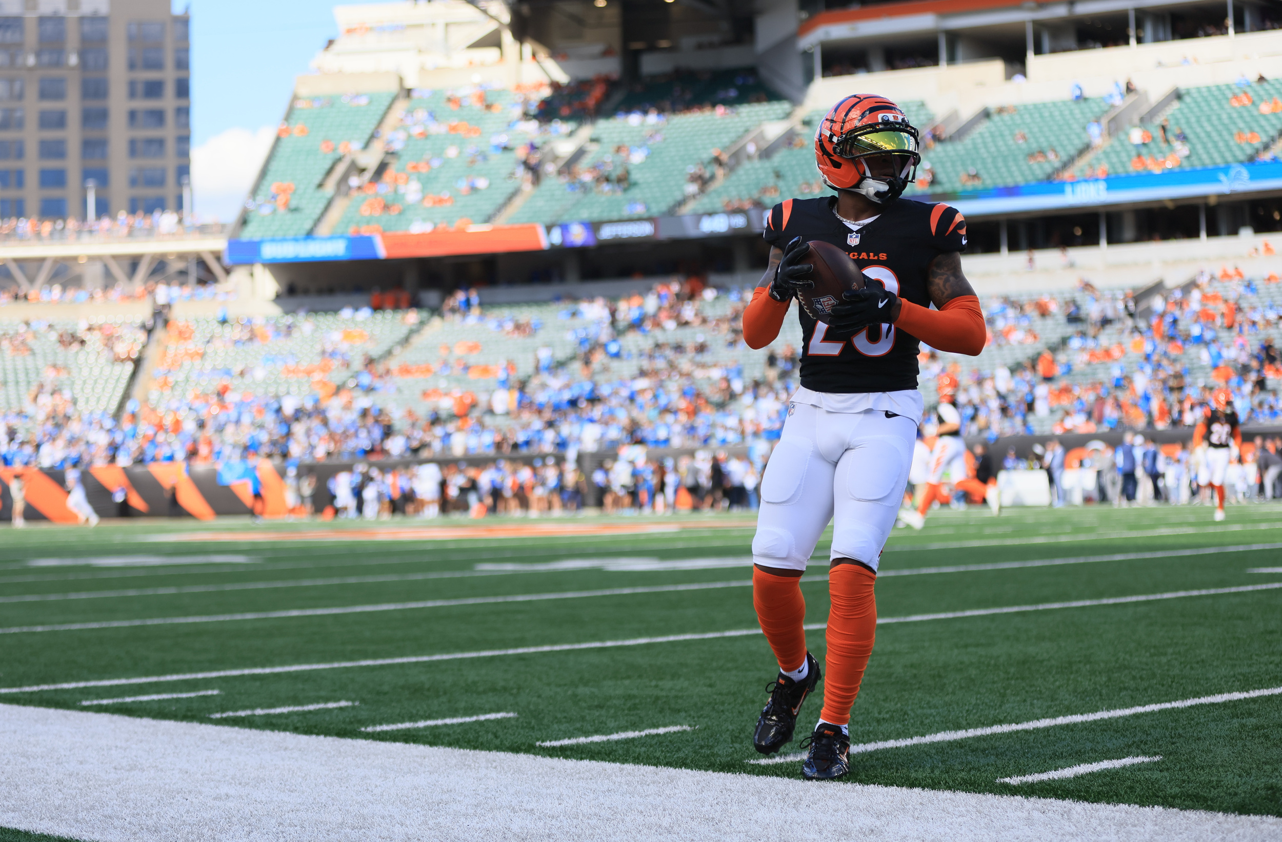 Former second-round cornerback signs contract with Indianapolis Colts