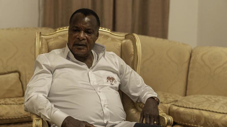 Congo-Brazzaville : Comme à l'époque de la Pravda des dictateurs communistes, Denis Sassou Nguesso réélu avec 94,82 % des voix pour un cinquième mandat. Congolais, avant de critiquer les Camerounais avec leur reine Paul Biya, posez-vous la question sur votre Brejnev de 94,82%, la honte de l'année 2026. Alors là, il faut être idiot pour croire a cette mascarade d'élection.