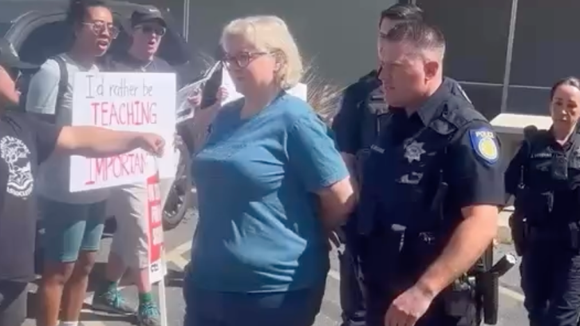 Watch as Natomas parent is arrested for staging sit-in amid teacher strike