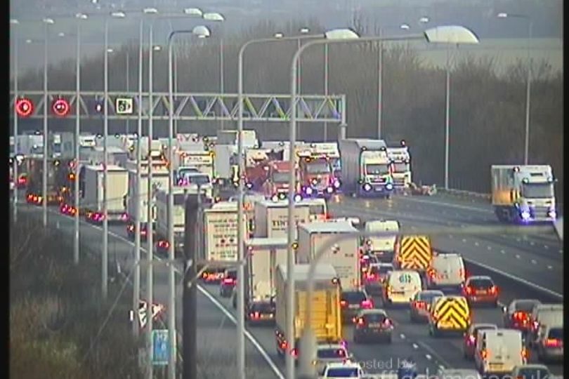 Major queues on M25 after three-lorry serious crash in early hours of ...