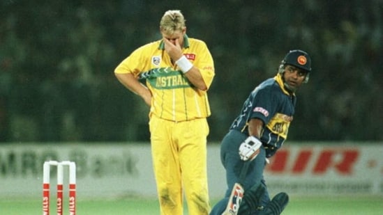 30 years after Arjuna Ranatunga called Shane Warne overrated, Aravinda ...