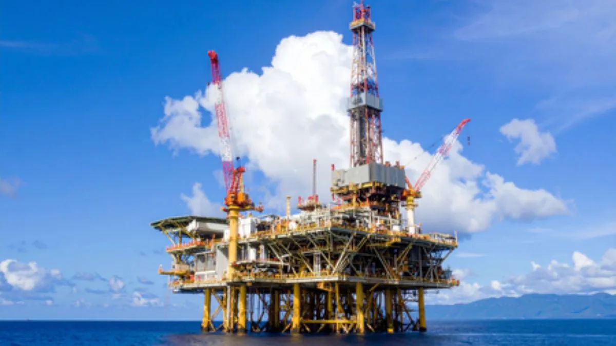 As India ramps up Russian oil imports, China-bound tankers change ...