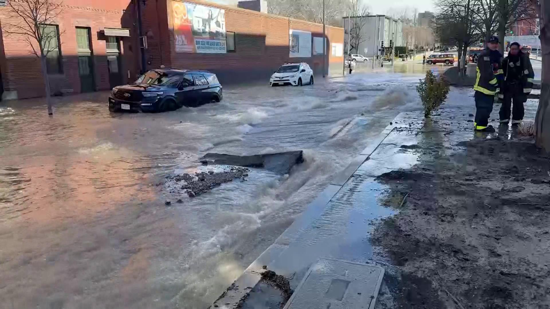 Crews cleaning up after major water main break in Boston