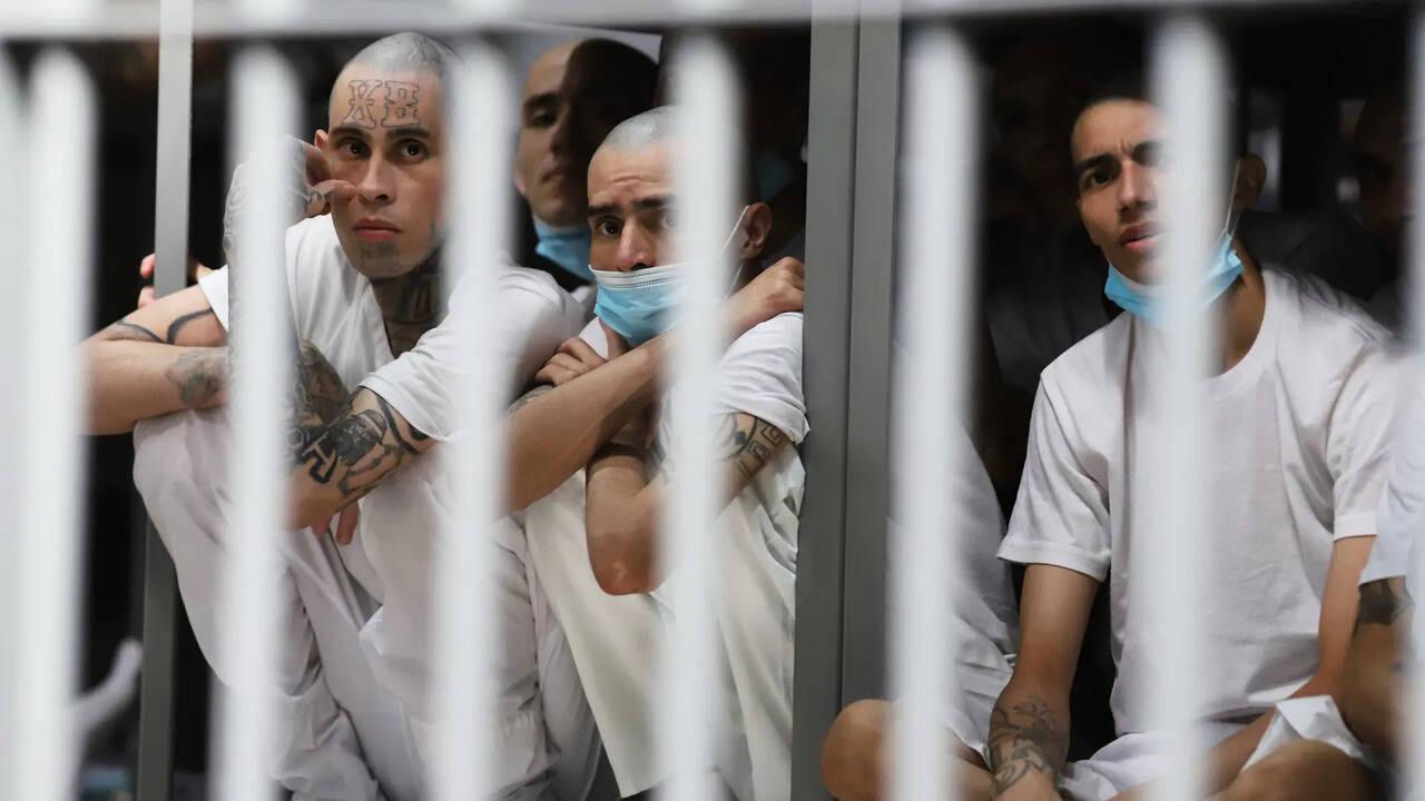 El Salvador Congress approves life sentences amid ongoing gang violence