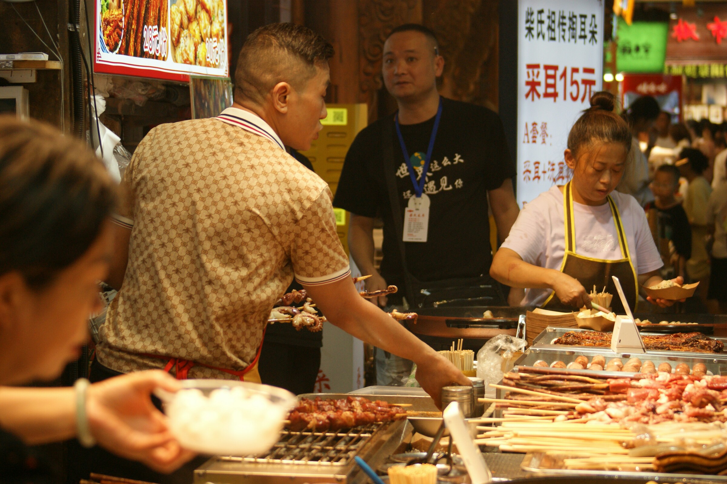 Chinese university launches barbecue diploma program to professionalize booming sector