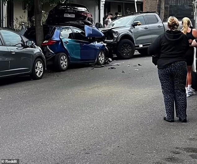 Chaos as Ford Ranger allegedly takes out multiple cars during high ...