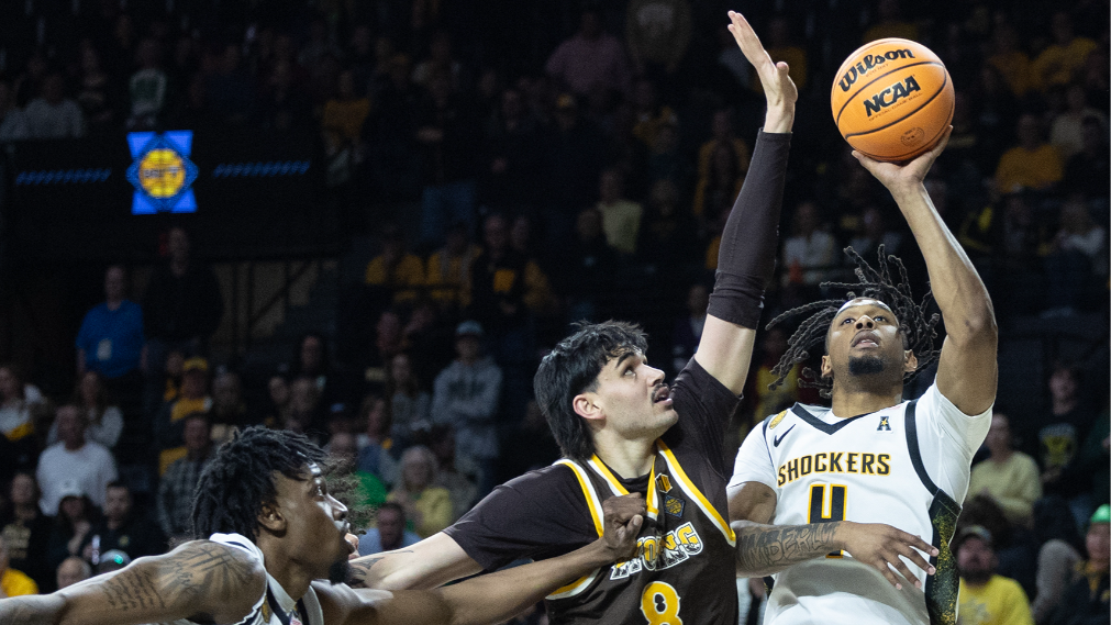 Shockers advance in NIT tournament