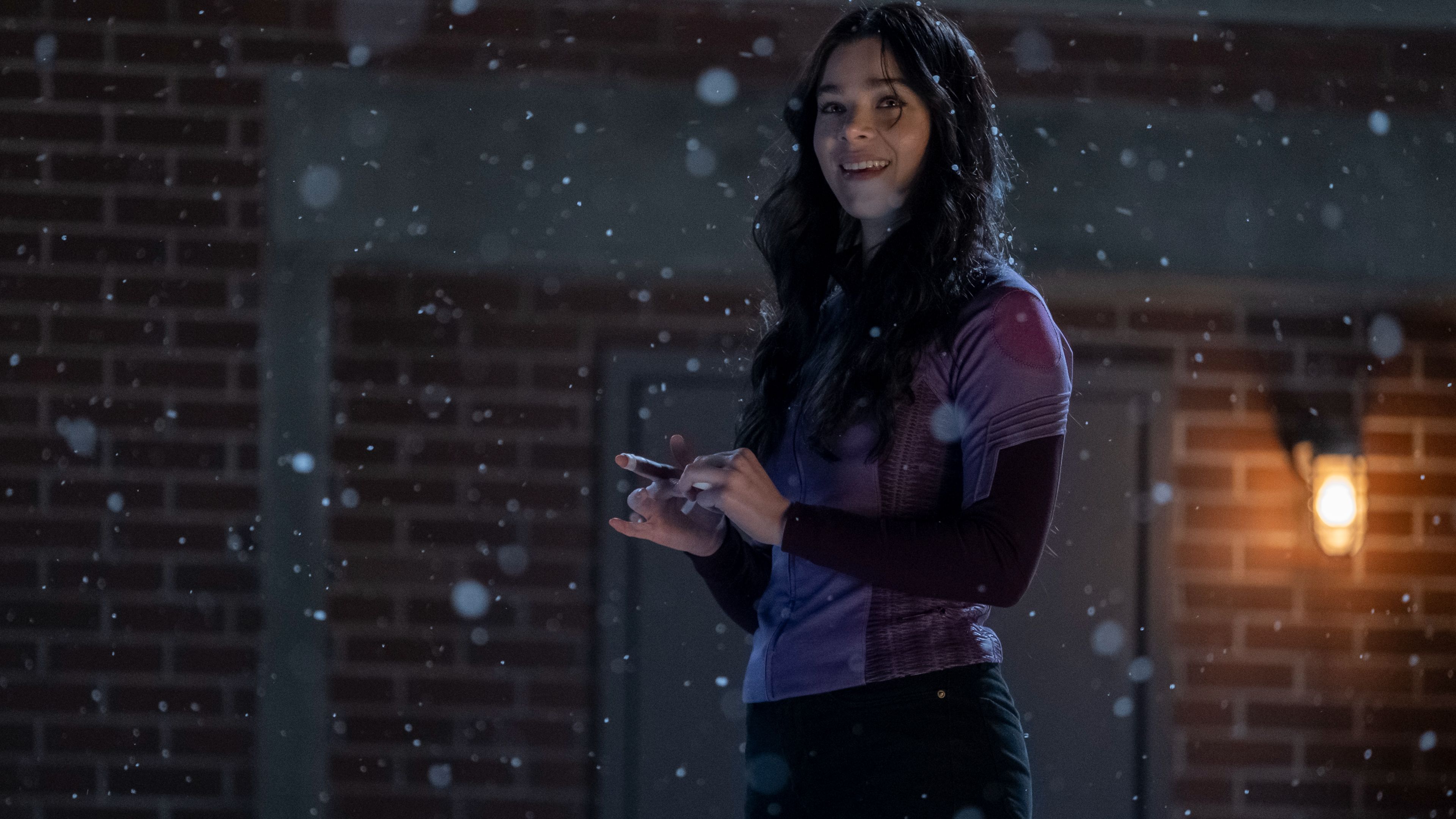 Hailee Steinfeld's 2-Part Netflix Fantasy Series Is Already A Modern Classic