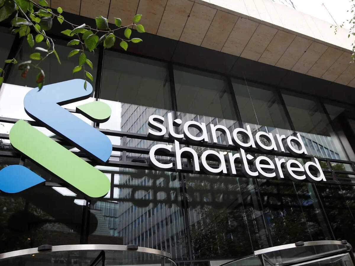 Kotak Mahindra, Federal Bank line up to acquire StanChart's India ...