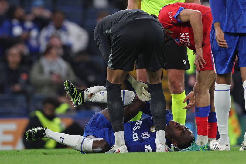 Chelsea boss Liam Rosenior gives Trevoh Chalobah injury update after ...