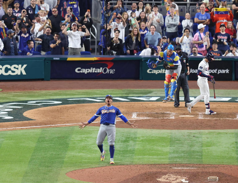 Venezuela derrota en su casa a EE. UU. en el Clásico Mundial de Béisbol ...