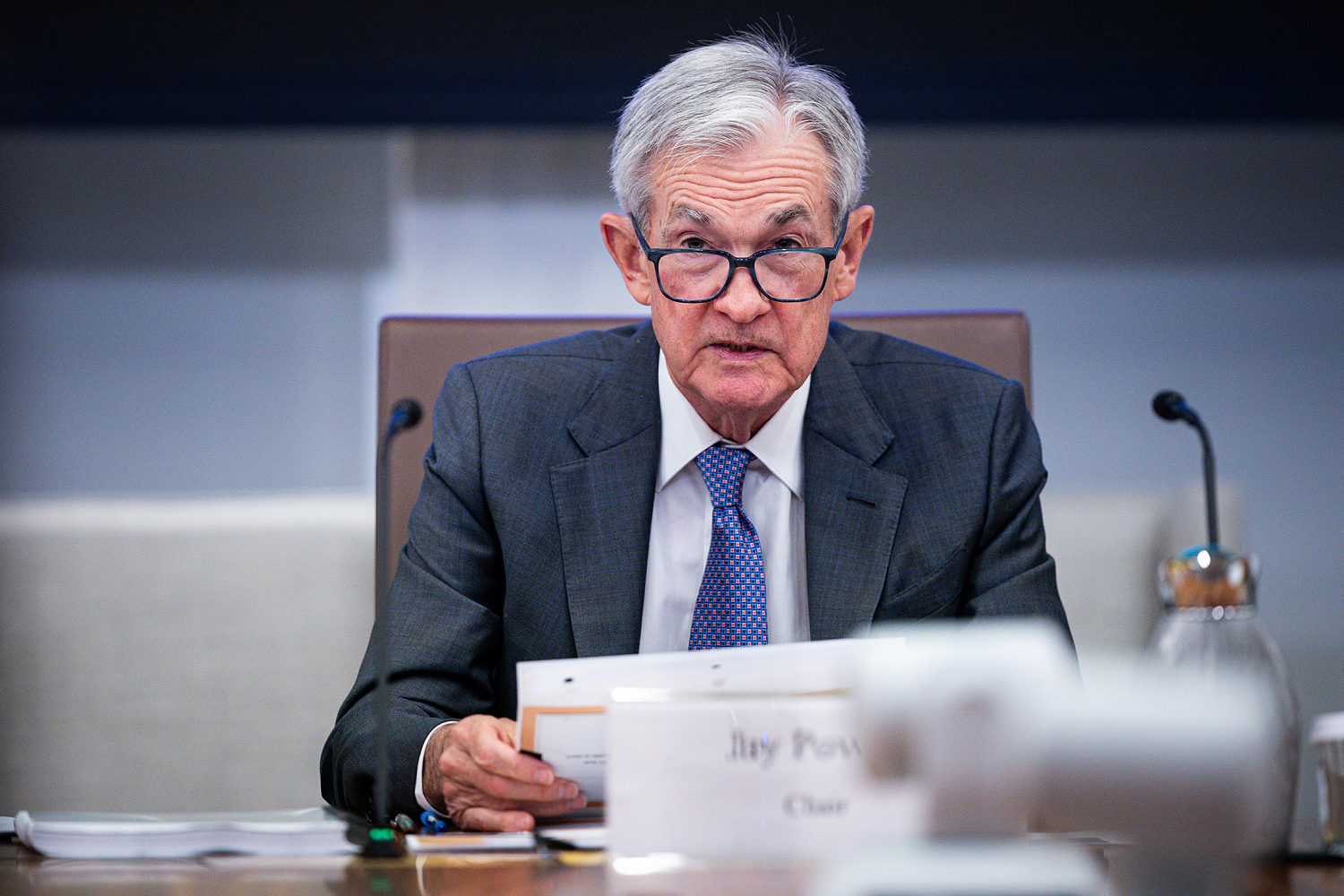 Fed likely to keep rates on hold as it confronts new inflation threat ...