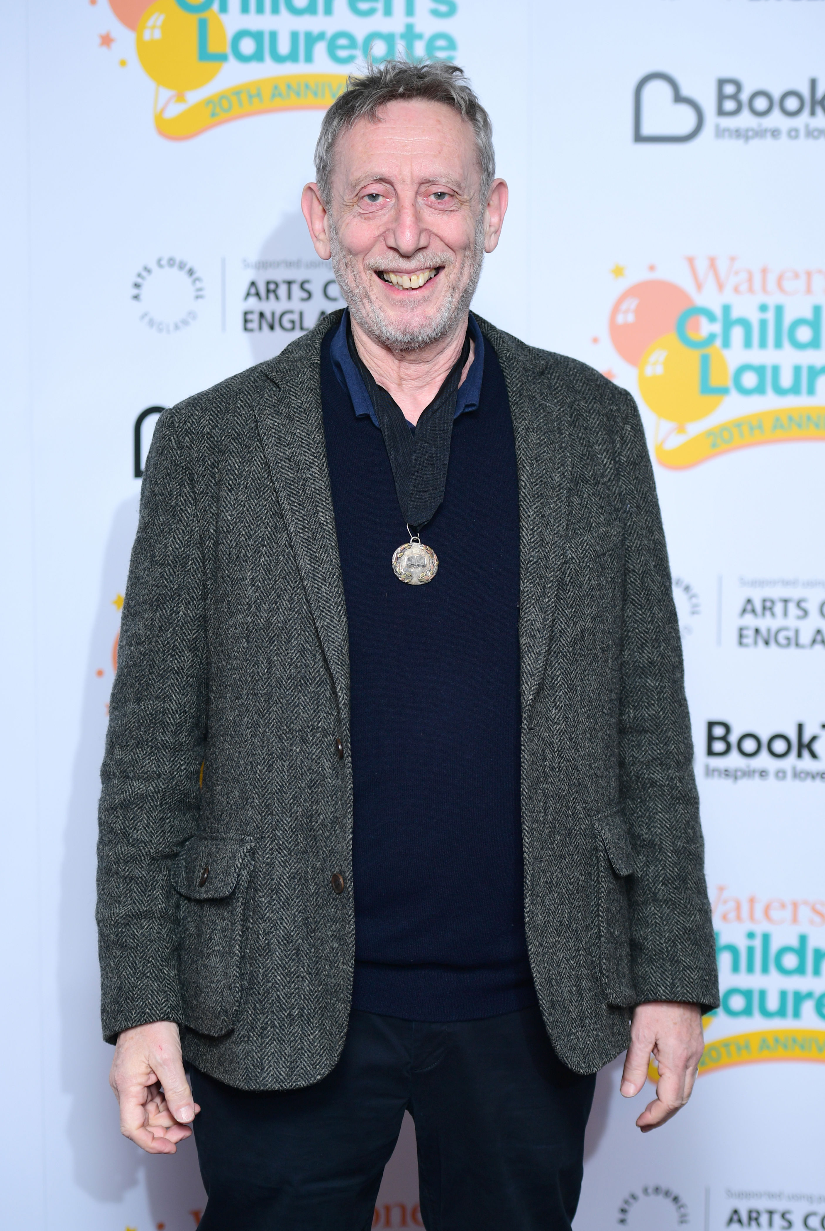 Author Michael Rosen urges people to 'look everywhere' for meningitis rash