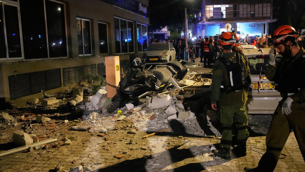 Irã e Hezbollah coordenam ataques contra Israel; casal de idosos é morto no centro do país