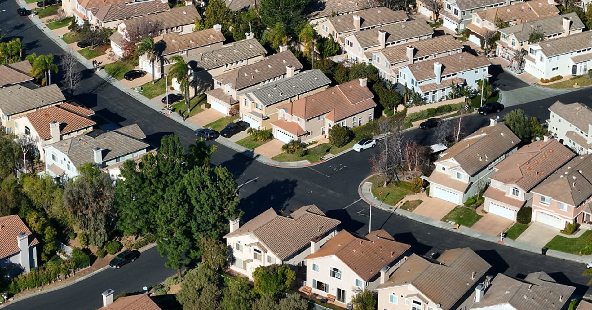 Mortgage refinance demand plunges 19% after interest rates shoot higher