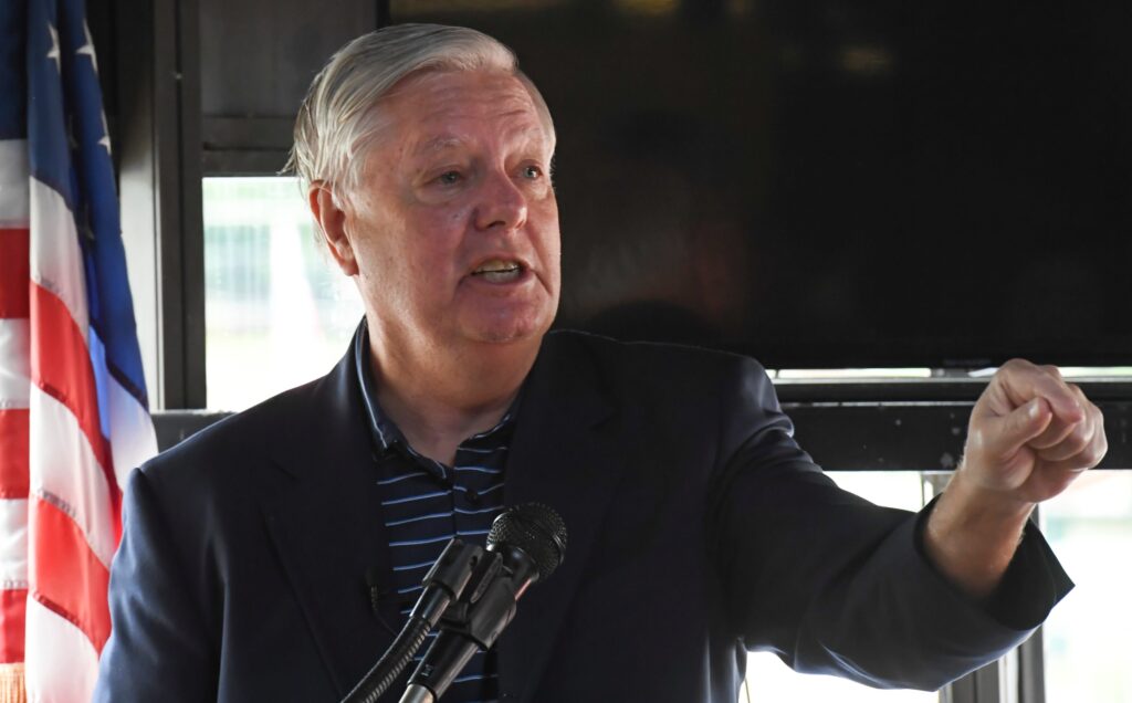 MAGA senator deletes furious Trump post: 'So angry'