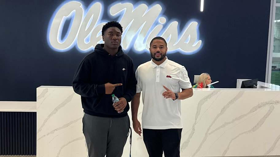 Ole Miss football makes massive move for nation's No. 3 defensive ...