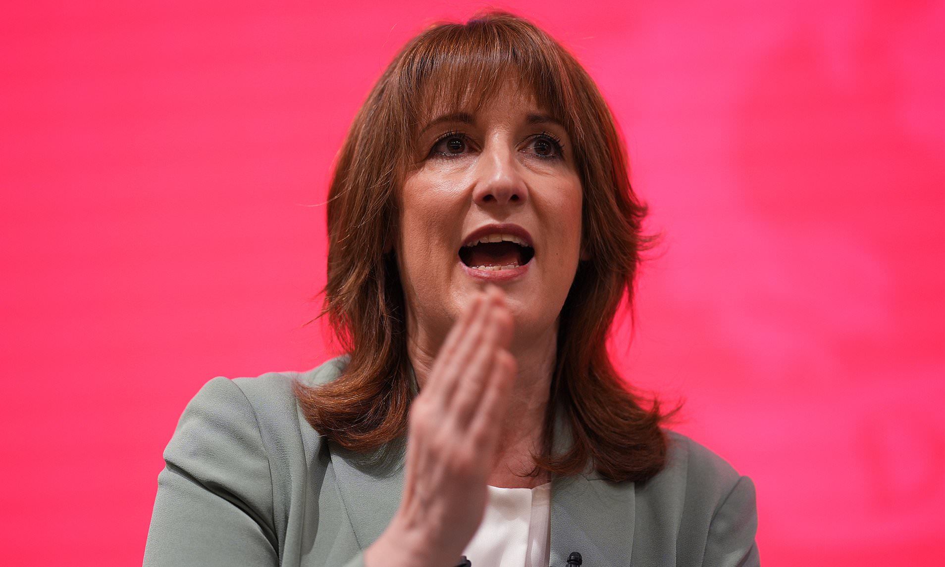 Redundancy warnings reach highest level since Covid - with 300,000 more ...