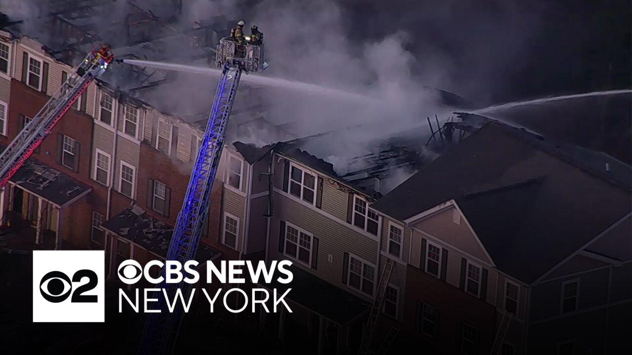 Fire rips through apartment homes in Branchburg, New Jersey