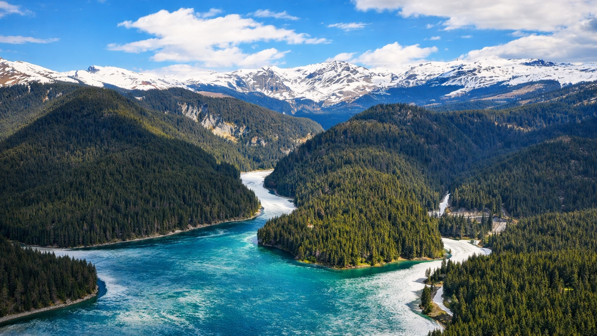 The mountain lake hidden deep in Romania’s Carpathians