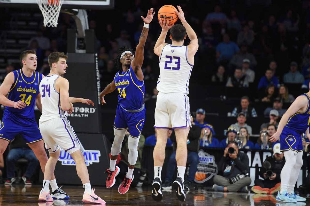 St. Thomas falls in NIT debut as important offseason begins