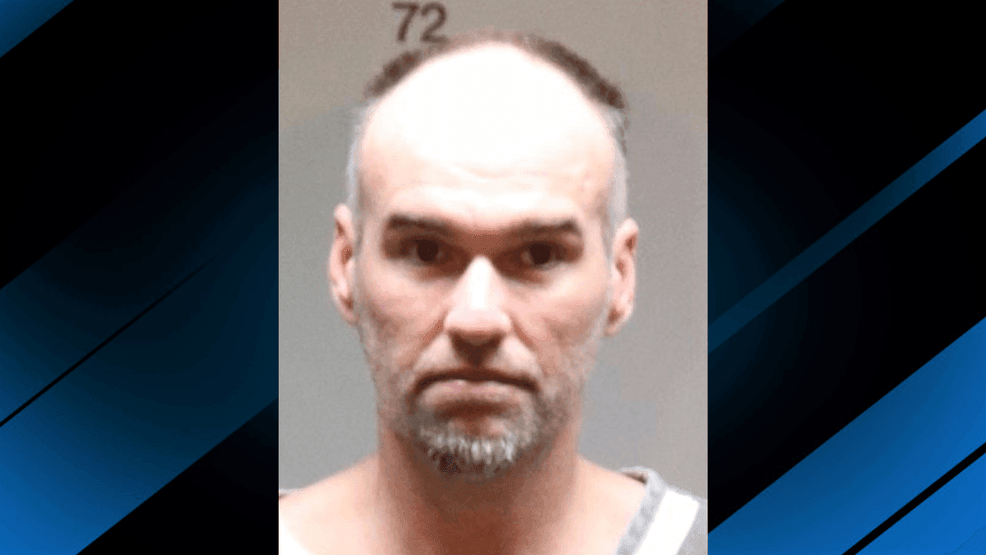 Man arrested after meth found following motorcycle chase in Winston County