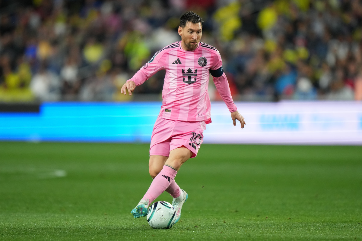 Is Lionel Messi playing tonight for Inter Miami vs Nashville?