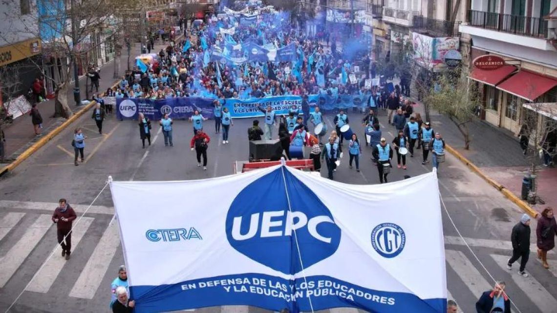 Paro docente en Córdoba: el Gobierno afirmó que la adhesión es del 54%
