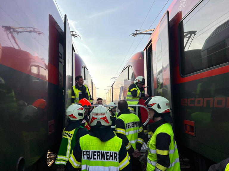 Technischer Defekt führt zu Einsatz von Feuerwehr, Rettung, Polizei und ÖBB in Gattendorf.