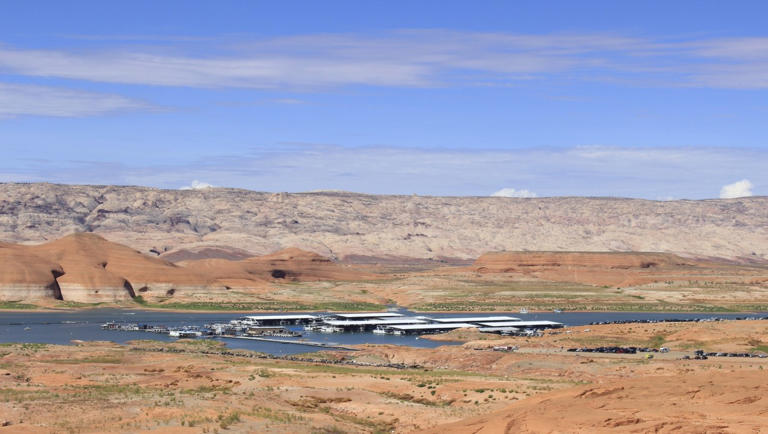 Glen Canyon issues marina changes due to low water levels ahead of 2026 ...