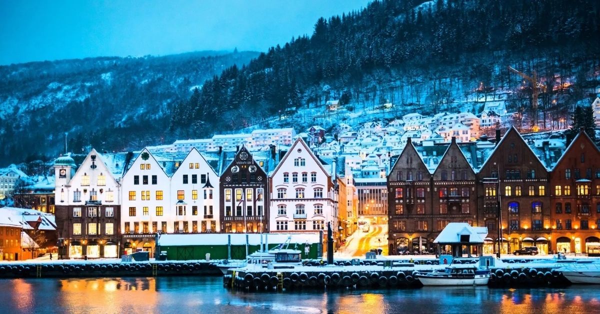 Which place is known as the land of midnight sun?