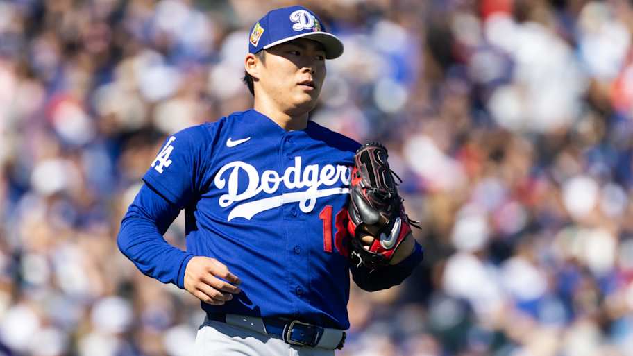 Dodgers news: Alexis Diaz release, Yoshinobu Yamamoto Opening Day, Gavin Stone<br><br>