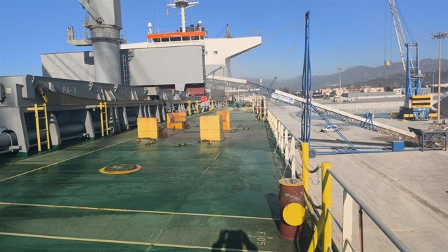 Puertos.- El Puerto de Motril alcanza un nuevo récord en exportación ...