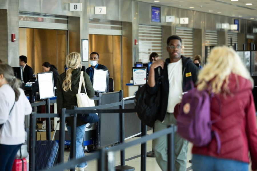 Security checkpoint closures at Philadelphia International Airport ...