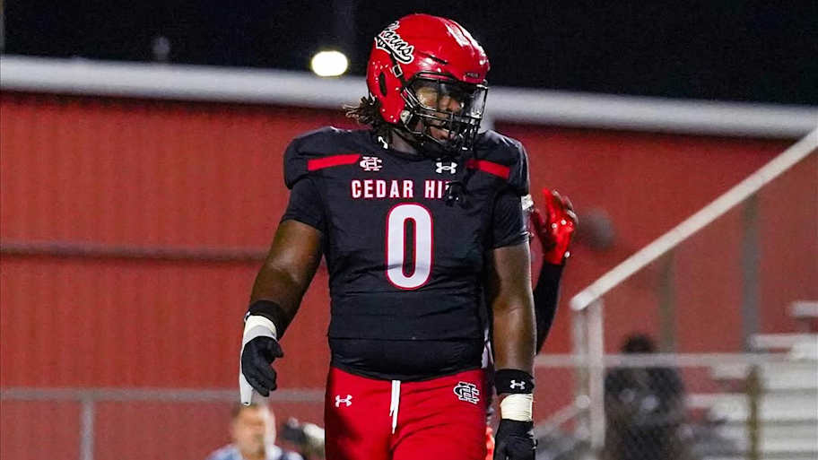 No. 1 overall college football recruit emerges as top target for five ...
