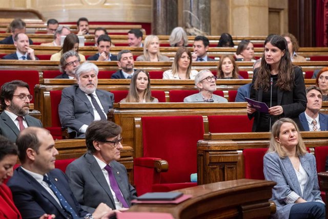 Sales (Junts) acusa a Illa de llevar Catalunya al «colapso» y de vivir ...