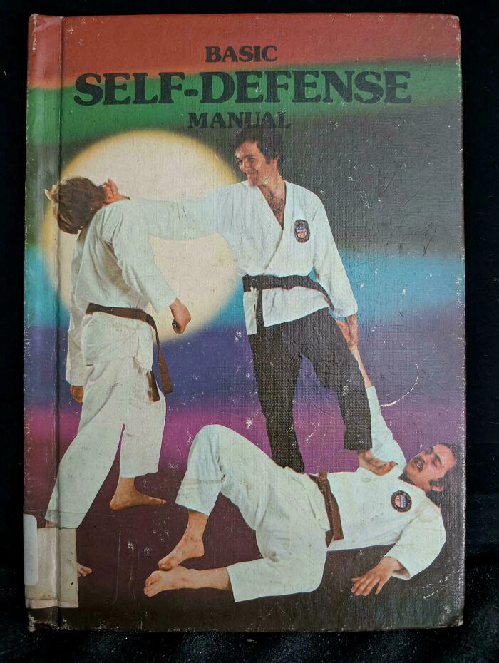 54 book covers that make you wonder what the designer was thinking