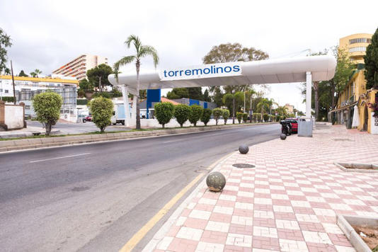 General view of the entrance to the municipality of 'Torremolinos'