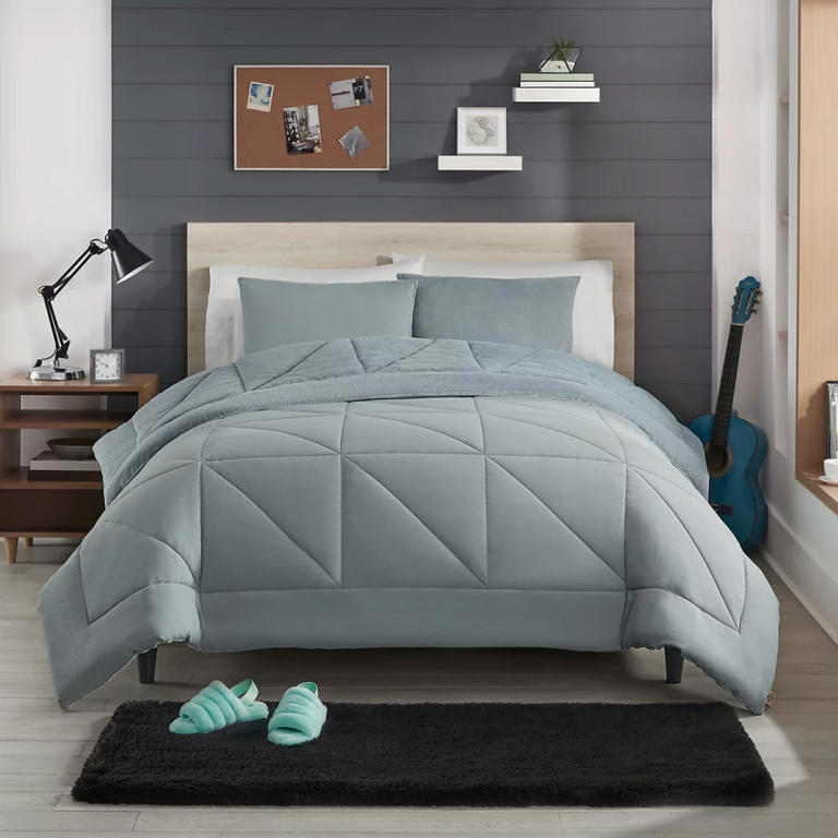 Ugg Corey Reversible Comforter