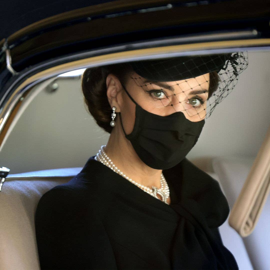 Royal photographer Chris Jackson explains story behind 'powerful ...