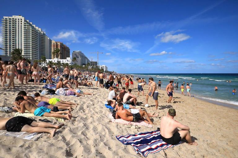 Warning issued to beachgoers ahead of spring break: 