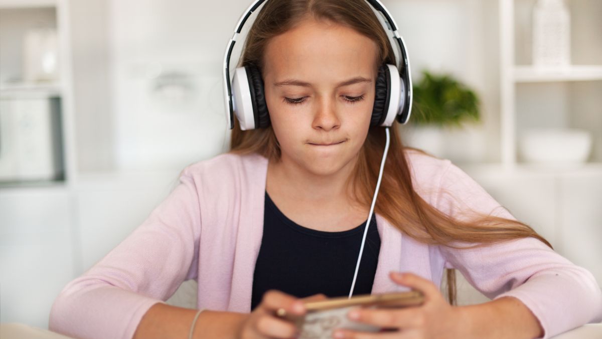 A closer look at Online Safety For Kids And Teenagers