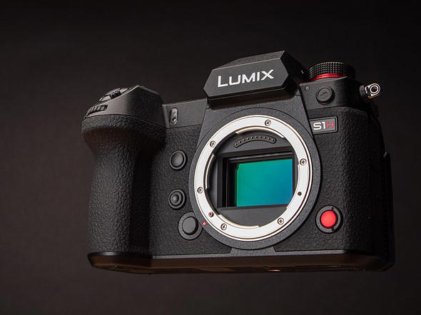 Panasonic sees the compact camera renaissance as an opportunity for Lumix