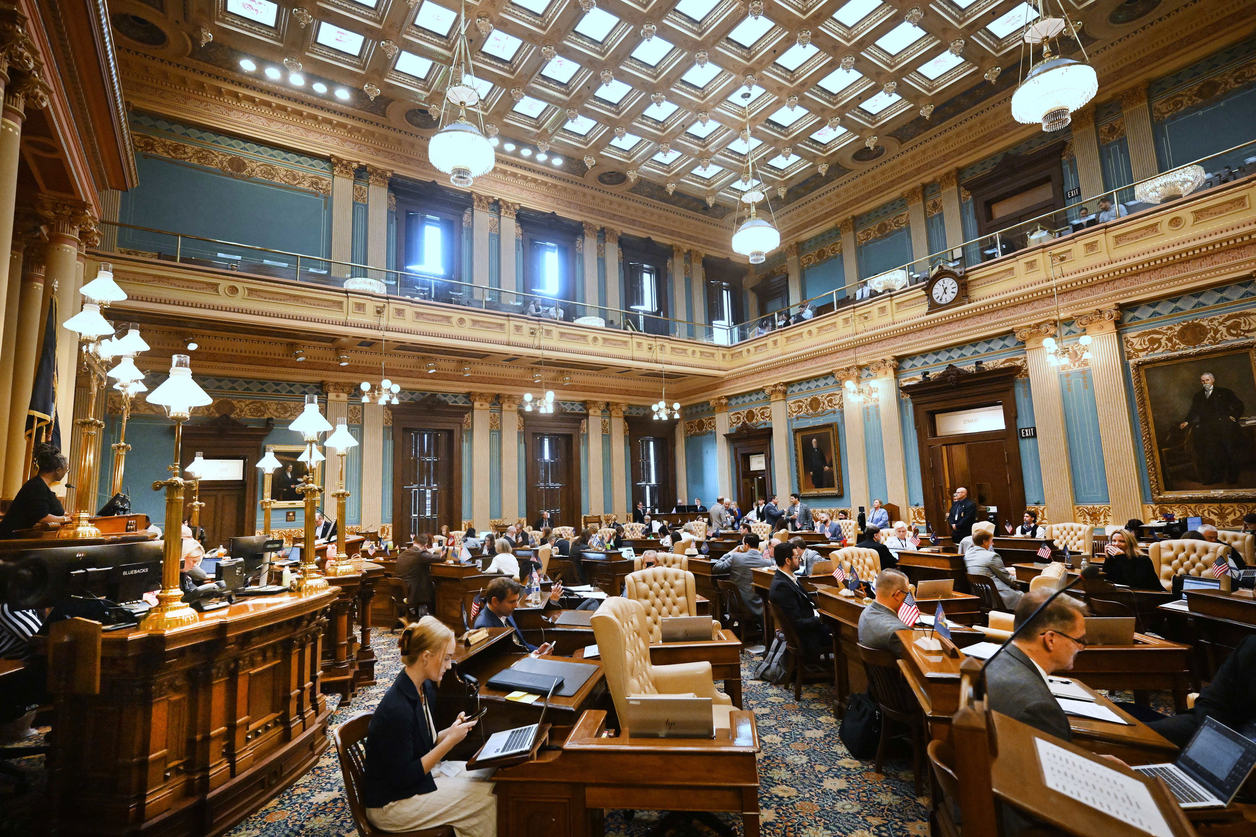 Moving primary election to May advances as Michigan Senate passes bills