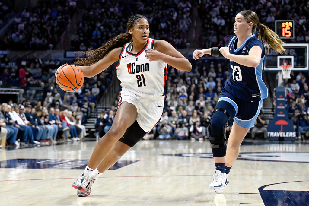 UConn teammates Sarah Strong and Azzi Fudd headline AP All-America ...