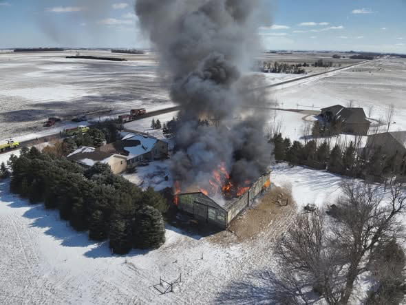 Multiple fire departments respond to structure fire in Lincoln County