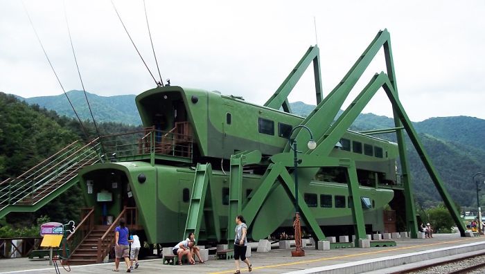 34 Times People Had Awful Taste But Executed Their Ideas Flawlessly