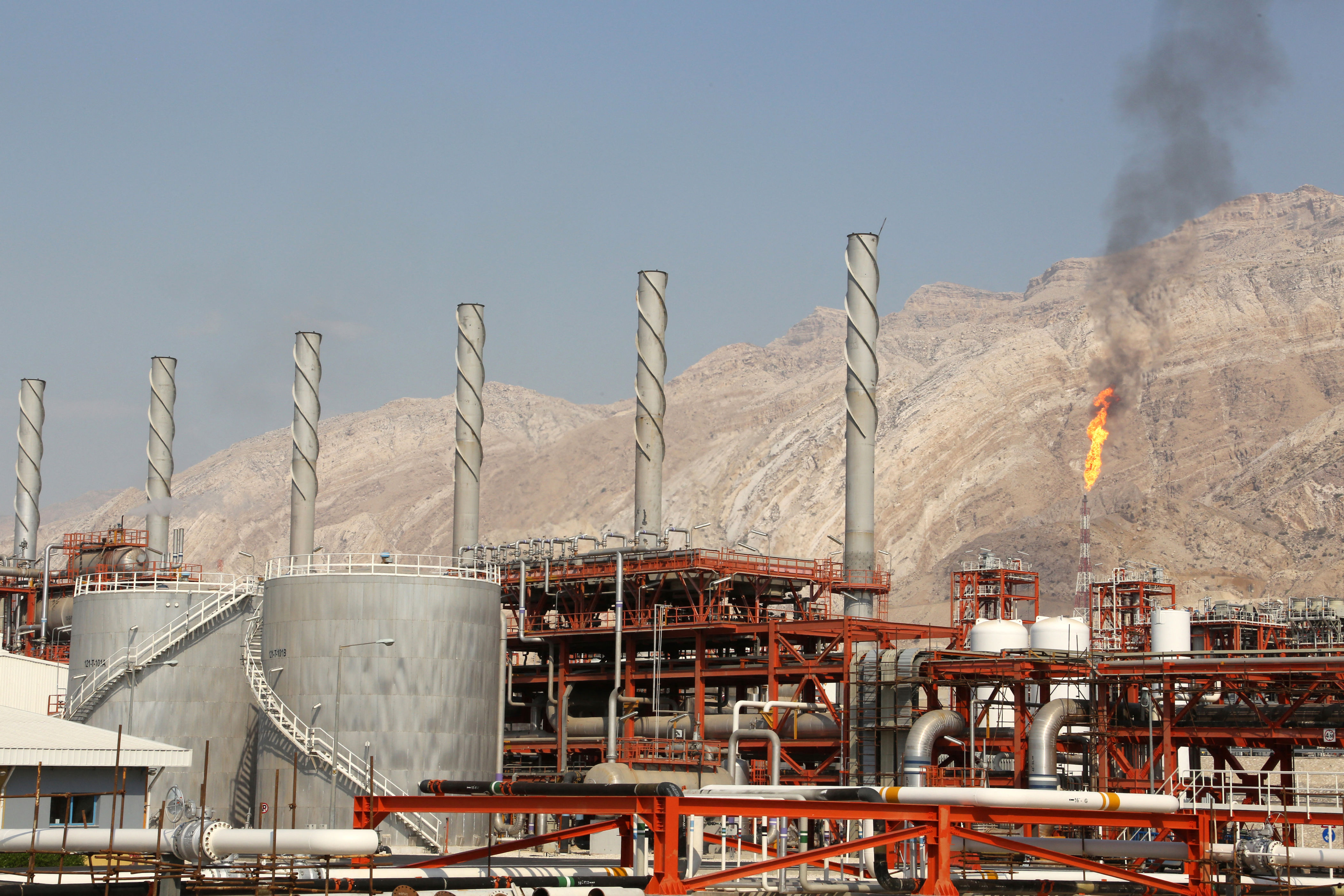 Trump issues new threat to possibly blow up Iran's South Pars gas field